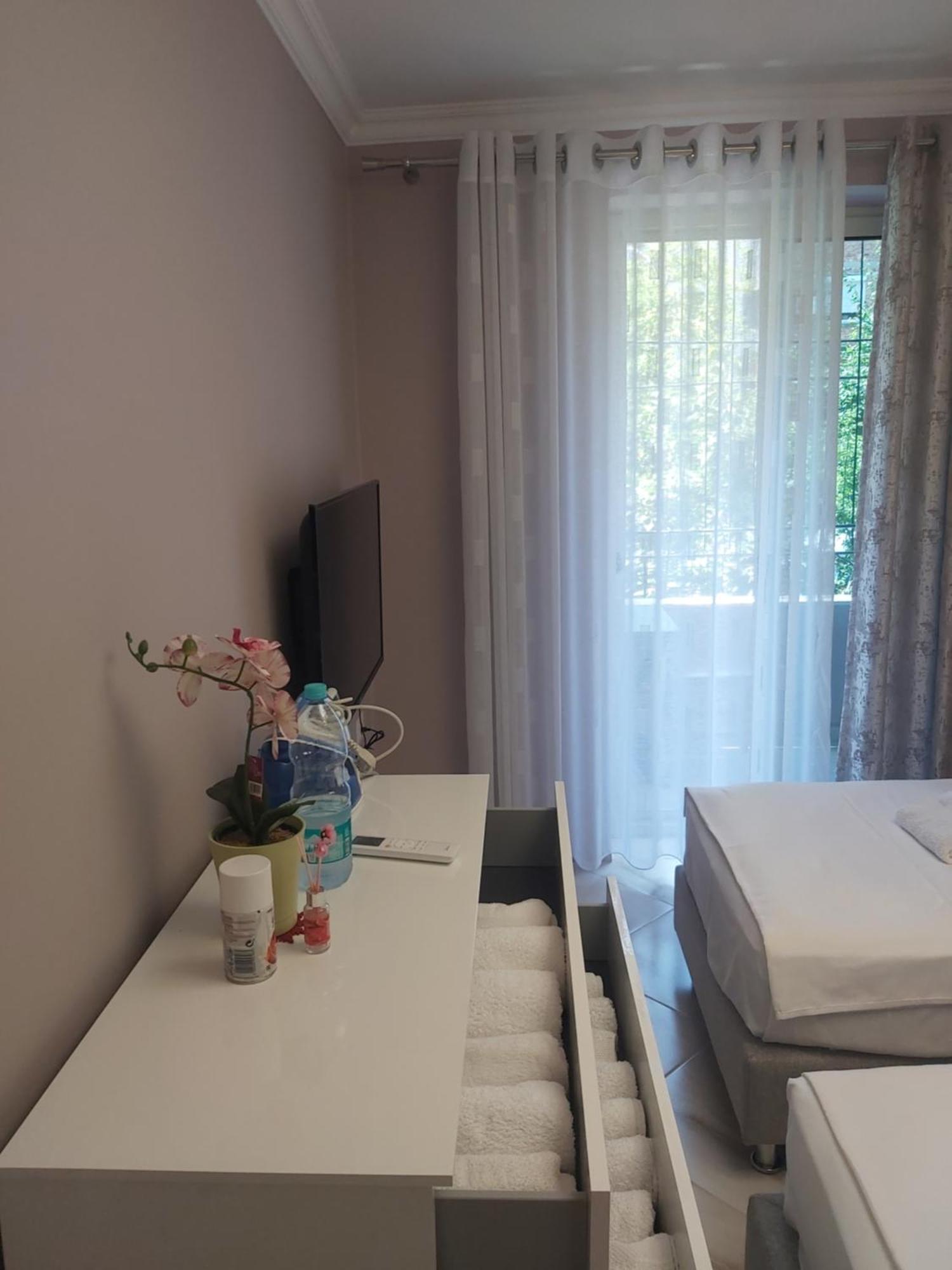 Gesapartment Tirana Exterior foto